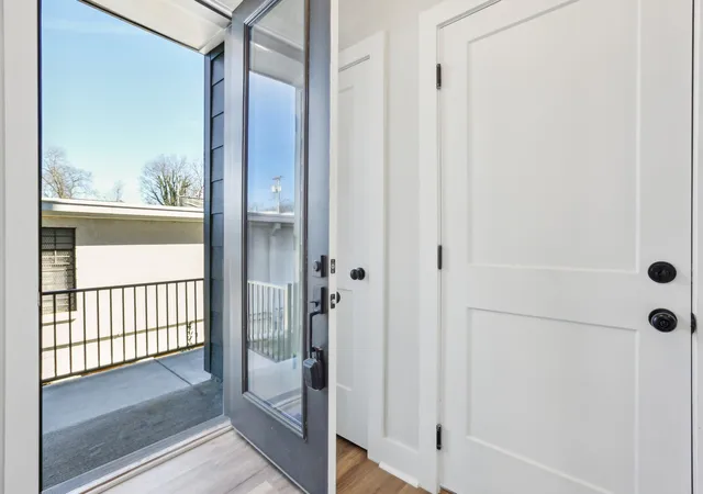Photo 4 of House for sale at 107 East 9th St #C6, Columbia, TN 38401 | MLS# 3547014 | Listing updated on 2026-09-14