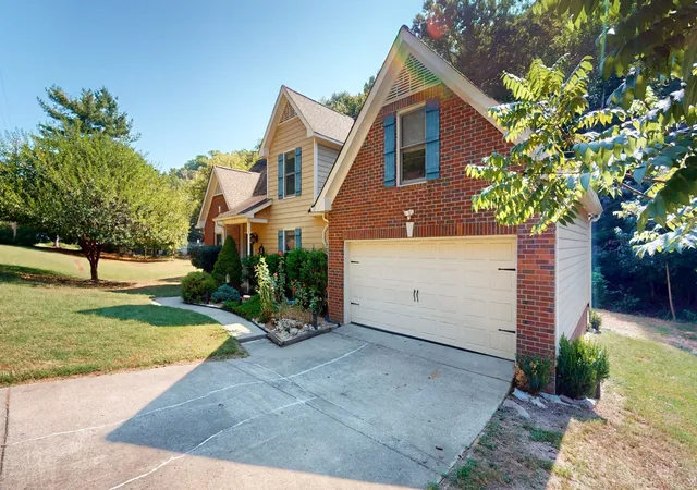 Photo 2 of Single family home for sale at 4500 Stoney Brk Dr, Pegram, TN 37143 | MLS# 3547177 | Listing updated on 2026-09-28