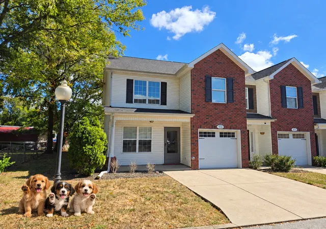 Photo 1 of Townhouse for sale at 806 Bonneville Ln, Smyrna, TN 37167 | MLS# 3614476 | Listing updated on 2026-10-08