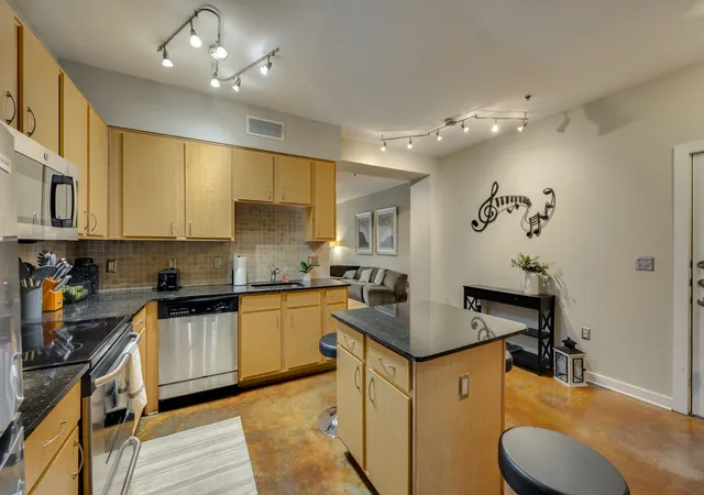Photo 3 of Condo for sale at 1803 Broadway #127, Nashville, TN 37203 | MLS# 3547208 | Listing updated on 2026-09-14