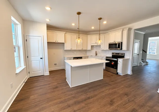 Photo 4 of Townhouse for sale at 824 Westcott Ln, Antioch, TN 37013 | MLS# 3619648 | Listing updated on 2026-10-23