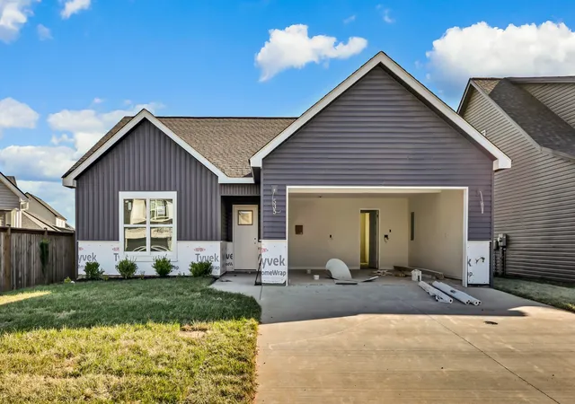 Single family home for sale at 535 Ayden Ln, Clarksville, TN 37042 | MLS# 3548054