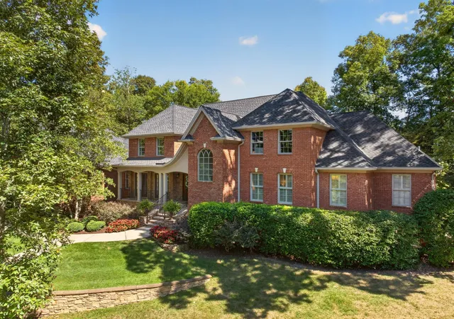 Photo 3 of Single family home for sale at 8857 Forest Crk Ln, Ooltewah, TN 37363 | MLS# 3546798 | Listing updated on 2026-09-25
