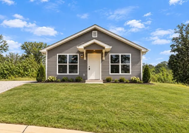 Single family home for sale at 112 Hill Pl Ct, Dickson, TN 37055 | MLS# 3592317