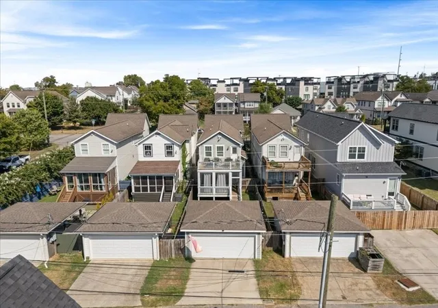 Single family home for sale at 5319 Pennsylvania Ave, Nashville, TN 37209 | MLS# 3546957