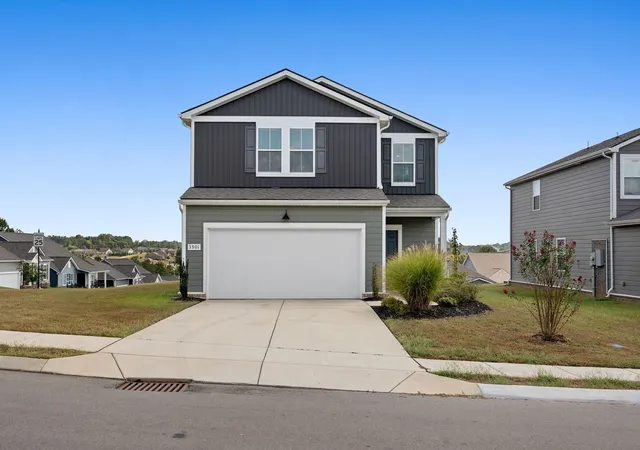 Photo 3 of Single family home for sale at 3901 Sadie St, Columbia, TN 38401 | MLS# 3594105 | Listing updated on 2026-09-27