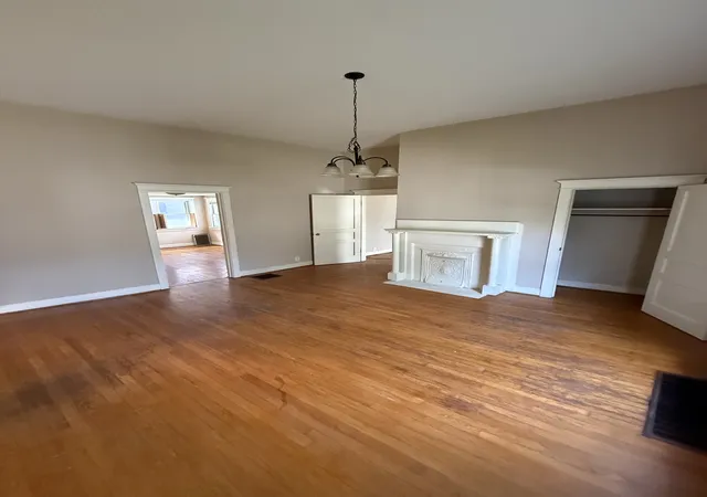 Photo 11 of Single family home for sale at 210 N Oak St, Springfield, TN 37172 | MLS# 3547015 | Listing updated on 2026-09-12