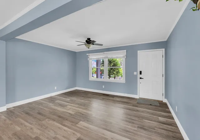 Photo 3 of Single family home for sale at 1222 Glenwood Dr, Cookeville, TN 38501 | MLS# 3547034 | Listing updated on 2026-09-17