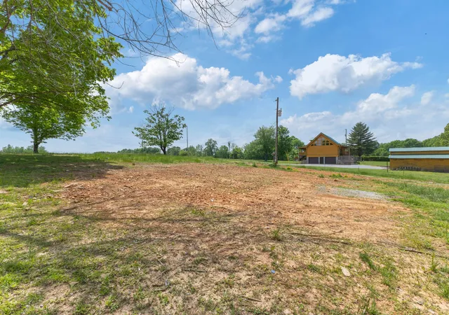Photo 1 of Land for sale at 671 Poplar Ridge Rd, Chapmansboro, TN 37035 | MLS# 3547063 | Listing updated on 2026-09-12