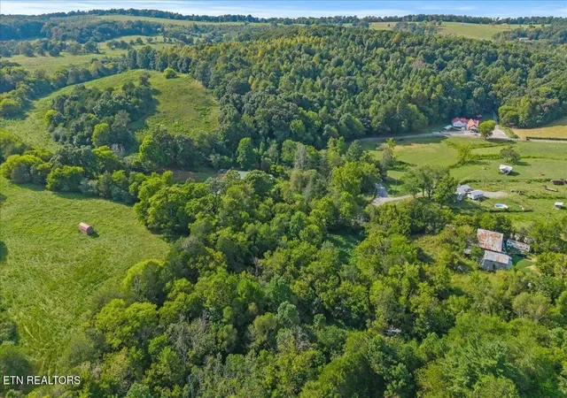 Photo 17 of Single family home for sale at 558 County Rd 130, Athens, TN 37303 | MLS# 3547070 | Listing updated on 2026-09-13