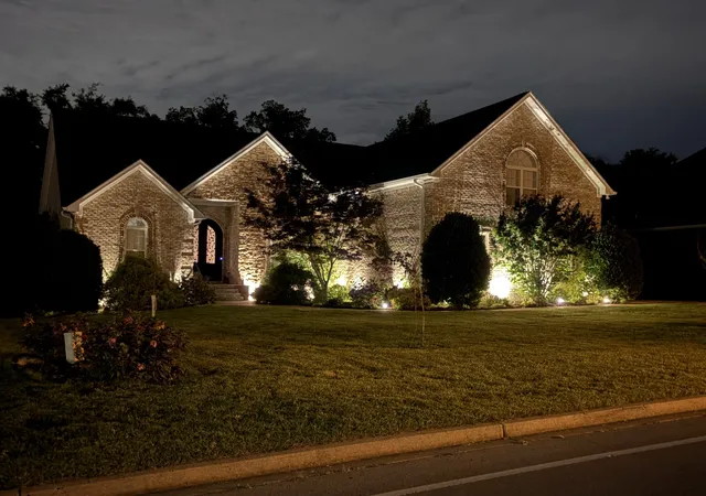 Photo 3 of Single family home for sale at 402 Five Oaks Blvd, Lebanon, TN 37087 | MLS# 3593547 | Listing updated on 2026-09-22