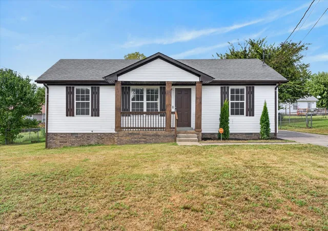 Photo 1 of Single family home for sale at 1006 Bush Ave, Oak Grove, KY 42262 | MLS# 3547144 | Listing updated on 2026-09-21