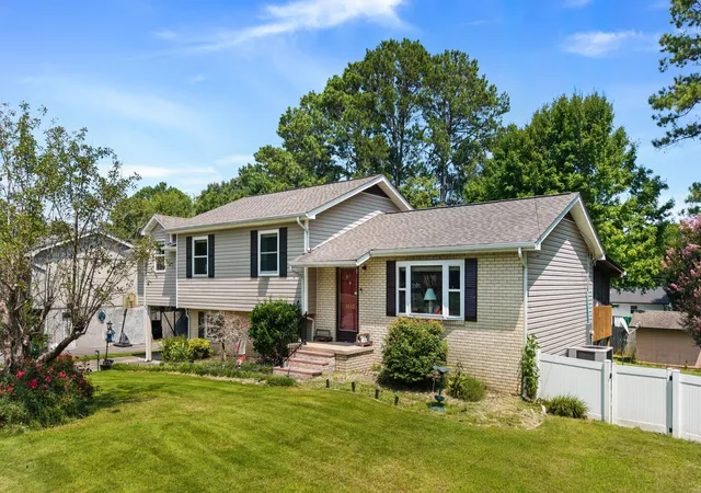 Photo 3 of Single family home for sale at 4632 Nell Ave Nw, Cleveland, TN 37312 | MLS# 3547146 | Listing updated on 2026-09-15