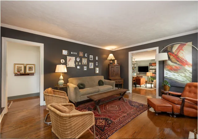 Photo 3 of Single family home for sale at 1116 Sunnymeade Dr, Nashville, TN 37216 | MLS# 3547163 | Listing updated on 2026-09-17