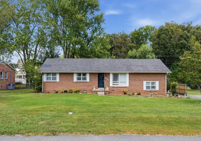Photo 1 of Single family home for sale at 408 Primrose Ave, Tullahoma, TN 37388 | MLS# 3547180 | Listing updated on 2026-09-14