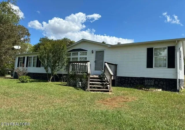 Photo 3 of Manufactured home for sale at 141 County Rd 623, Etowah, TN 37331 | MLS# 3547173 | Listing updated on 2026-09-24