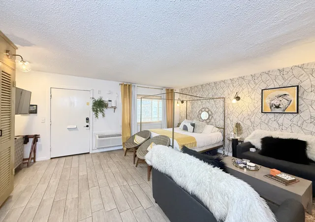 Photo 2 of Condo for sale at 803 Hillview Hts #206, Nashville, TN 37204 | MLS# 3547257 | Listing updated on 2026-09-13