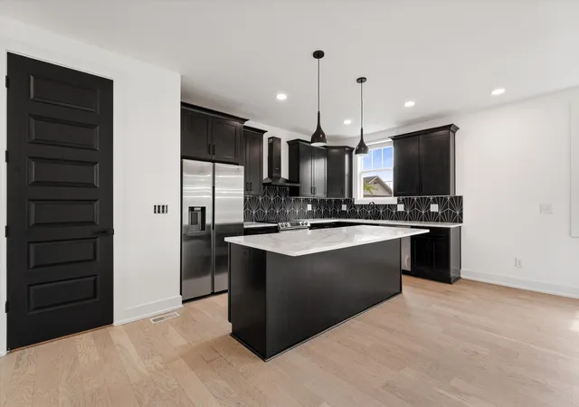 Photo 2 of Single family home for sale at 338a Ewing Dr, Nashville, TN 37207 | MLS# 3547205 | Listing updated on 2026-09-17
