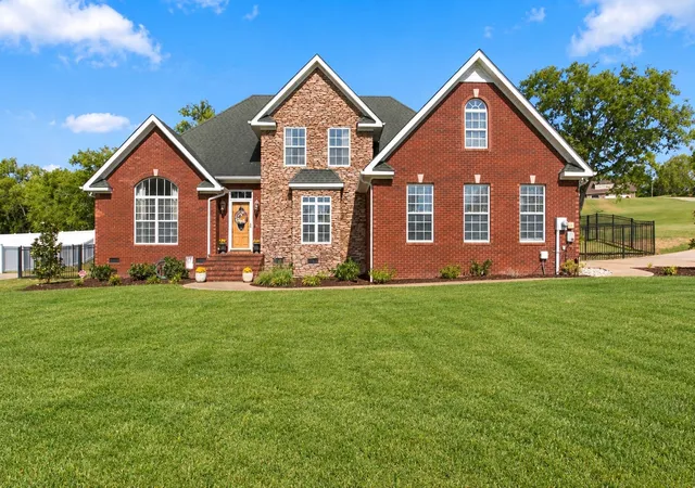 Single family home for sale at 126 Stonecreek Dr, Pulaski, TN 38478 | MLS# 3547882