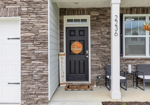 Photo 2 of Single family home for sale at 2236 Tate Farm Ln, White House, TN 37188 | MLS# 3596257 | Listing updated on 2026-10-11