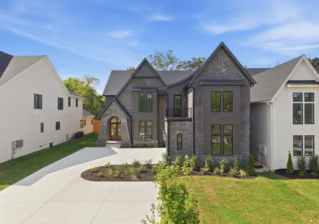 Photo 2 of Single family home for sale at 3423b Richards St, Nashville, TN 37215 | MLS# 3597790 | Listing updated on 2026-10-07