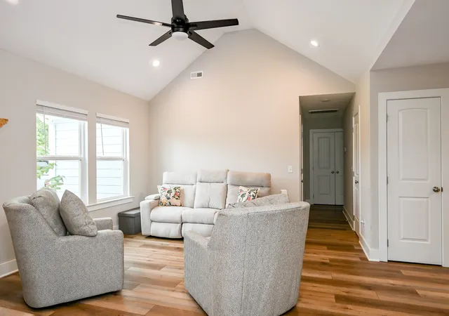 Photo 2 of Single family home for sale at 100 County Rd 155, Riceville, TN 37370 | MLS# 3547240 | Listing updated on 2026-09-12