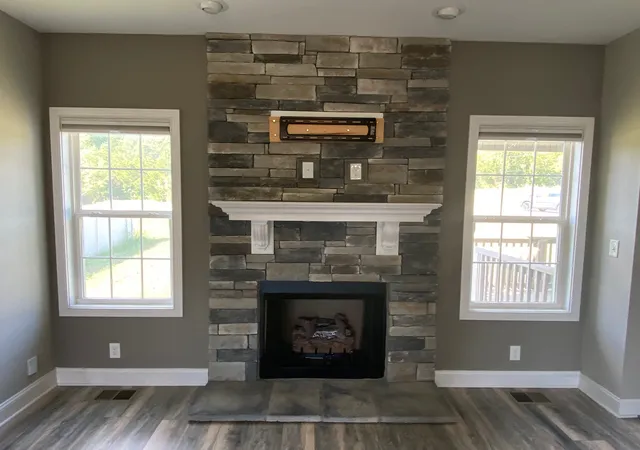 Photo 4 of Single family home for sale at 1033 Garner Hills Dr, Clarksville, TN 37042 | MLS# 3547243 | Listing updated on 2026-09-12