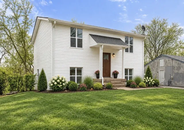 Photo 3 of Single family home for sale at 4836 Barclay Sq Dr, Antioch, TN 37013 | MLS# 3547248 | Listing updated on 2026-10-06