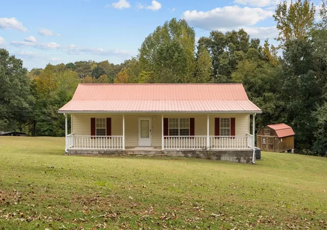 Photo 1 of Single family home for sale at 12 Hankins Holw Ln, Tennessee Ridge, TN 37178 | MLS# 3611301 | Listing updated on 2026-10-10