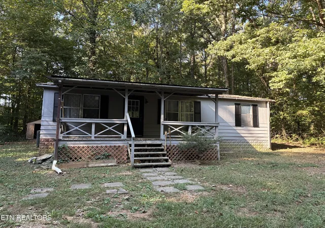 Photo 3 of Manufactured home for sale at 182 County Rd 703, Athens, TN 37303 | MLS# 3547260 | Listing updated on 2026-09-22