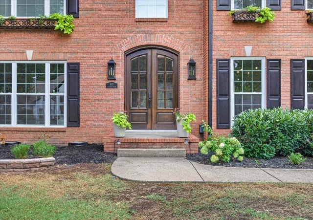 Photo 3 of Single family home for sale at 407 Savannah Tr Dr, Clarksville, TN 37043 | MLS# 3547841 | Listing updated on 2026-10-04