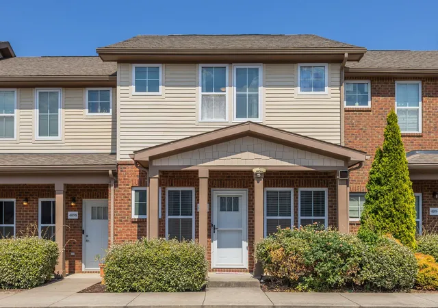 Townhouse for sale at 4096 George Buchanan Dr, La Vergne, TN 37086 | MLS# 3547712