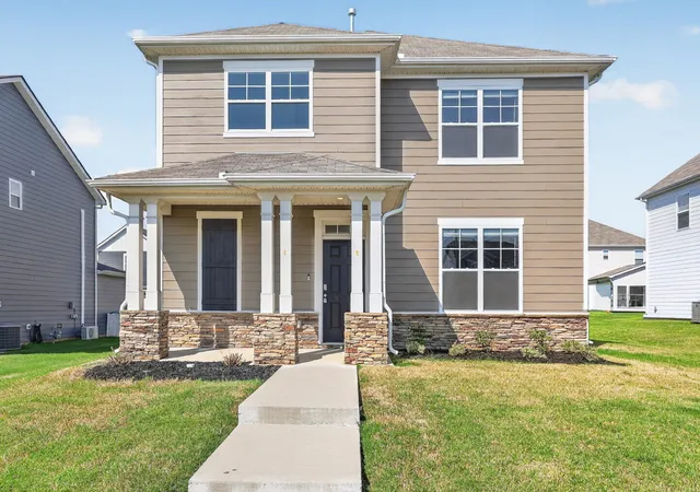 Photo 1 of Single family home for sale at 1510 Ashgrove Pl, Lebanon, TN 37087 | MLS# 3547770 | Listing updated on 2026-09-14