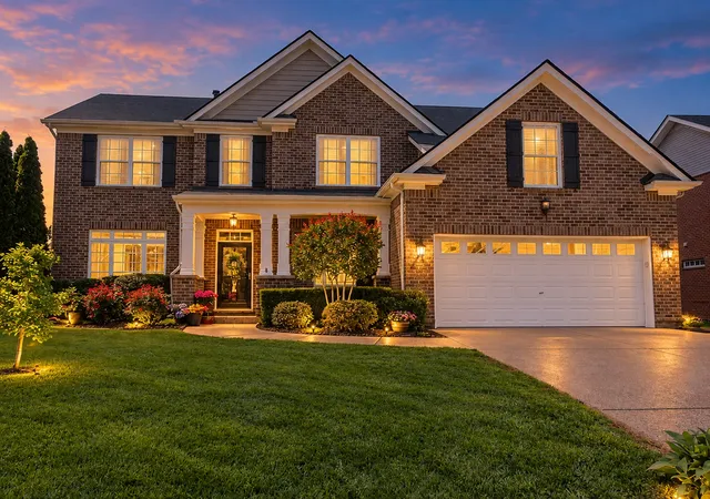 Photo 1 of Single family home for sale at 3015 Cairns Dr W, Mount Juliet, TN 37122 | MLS# 3547751 | Listing updated on 2026-10-04