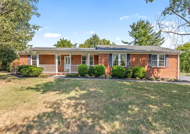 Photo 1 of Single family home for sale at 312 Old Mount Juliet Rd, Mount Juliet, TN 37122 | MLS# 3593076 | Listing updated on 2026-09-25