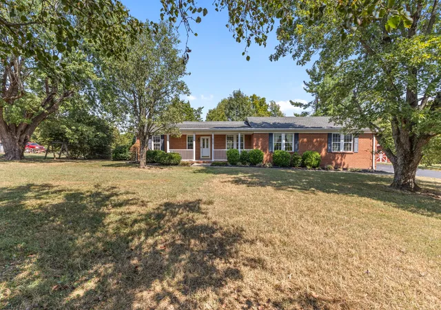 Photo 2 of Single family home for sale at 312 Old Mount Juliet Rd, Mount Juliet, TN 37122 | MLS# 3593076 | Listing updated on 2026-09-25