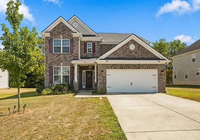 Photo 2 of Single family home for sale at 2932 Hardwick St N, Murfreesboro, TN 37130 | MLS# 3547816 | Listing updated on 2026-09-20