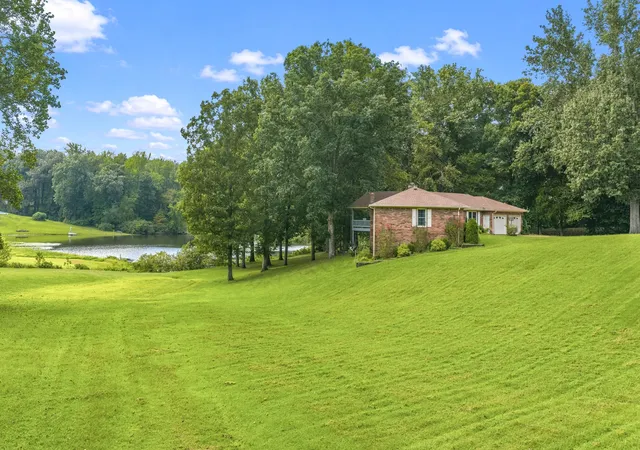 Photo 4 of Single family home for sale at 663 Asbury Rd, Camden, TN 38320 | MLS# 3547819 | Listing updated on 2026-09-14