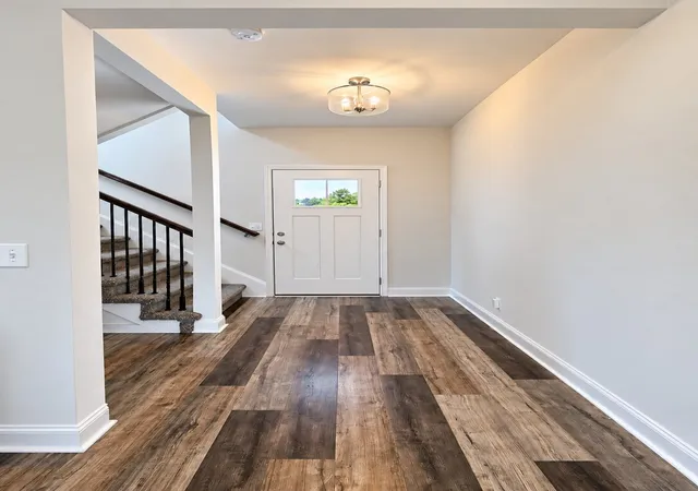 Photo 4 of Single family home for sale at 307 Lugano Ln, Clarksville, TN 37040 | MLS# 3547842 | Listing updated on 2026-09-14