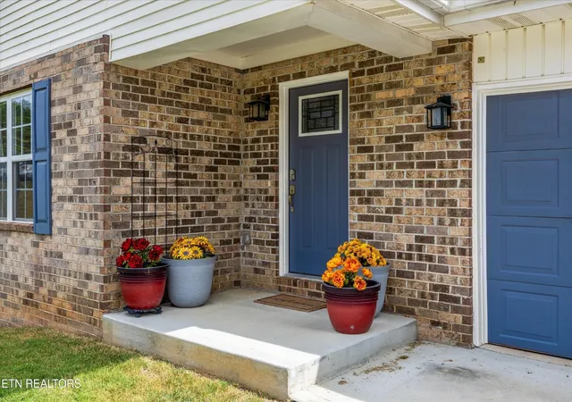 Photo 3 of Single family home for sale at 1326 Raulston Rd, Maryville, TN 37803 | MLS# 3547902 | Listing updated on 2026-09-20