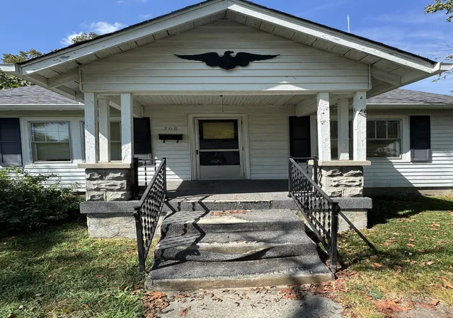 Photo 3 of Single family home for sale at 708 N Greenwood Ext, Lebanon, TN 37087 | MLS# 3592205 | Listing updated on 2026-09-19