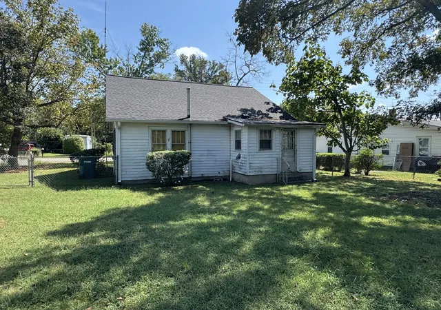 Photo 3 of Single family home for sale at 708 N Greenwood Ext, Lebanon, TN 37087 | MLS# 3592205 | Listing updated on 2026-09-19