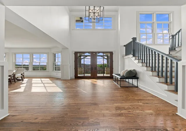 Photo 3 of Single family home for sale at 1647 Valle Verde Dr, Brentwood, TN 37027 | MLS# 3592195 | Listing updated on 2026-09-18