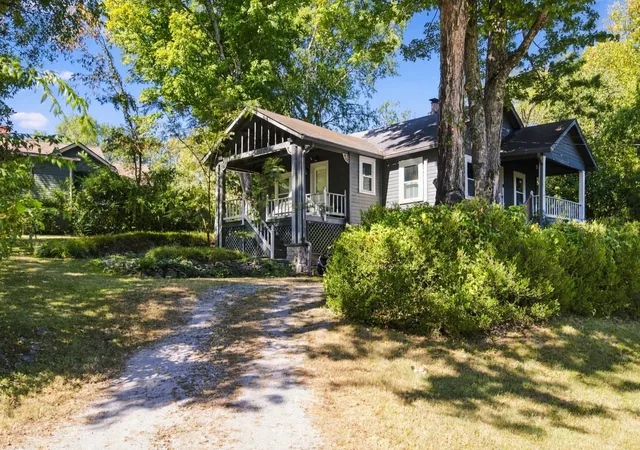 Photo 1 of Single family home for sale at 602 Bradyville Pike, Murfreesboro, TN 37130 | MLS# 3592430 | Listing updated on 2026-10-06