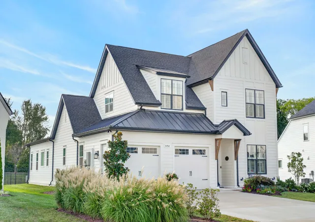 Photo 1 of Single family home for sale at 5762 Willoughby Way, Murfreesboro, TN 37129 | MLS# 3592036 | Listing updated on 2026-10-26