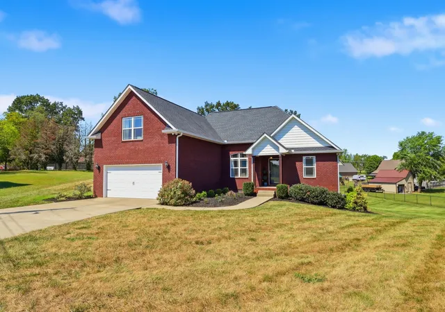Photo 2 of Single family home for sale at 119 Elise Ln, Portland, TN 37148 | MLS# 3593307 | Listing updated on 2026-09-18