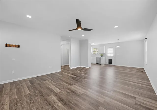 Photo 4 of Single family home for sale at 464 Edgewood St, Alexandria, TN 37012 | MLS# 3613112 | Listing updated on 2026-10-07