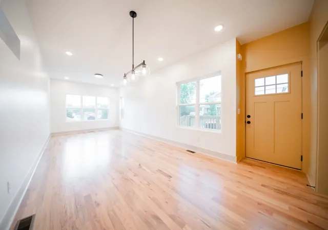 Photo 2 of Single family home for sale at 4114 Hermitage St, Old Hickory, TN 37138 | MLS# 3623634 | Listing updated on 2026-10-21