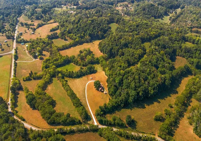 Photo 1 of House for sale at 1775 Popes Chapel Rd, Thompsons Station, TN 37179 | MLS# 3594706 | Listing updated on 2026-09-29