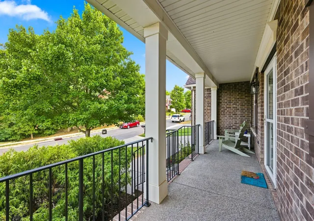 Photo 4 of Single family home for sale at 719 Crestmark Dr, Mount Juliet, TN 37122 | MLS# 3596606 | Listing updated on 2026-10-23